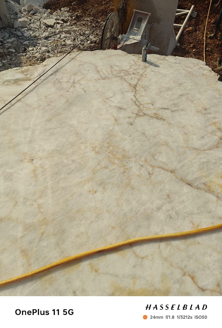 Cristallo Gold Quartz - Image 5