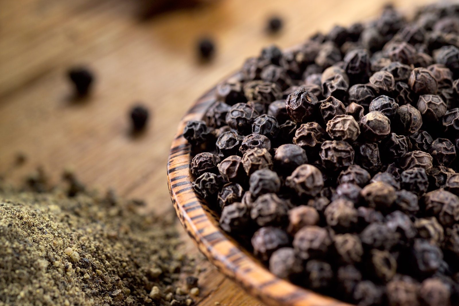 Premium Indian Black Pepper: The King of Spices for Global Markets